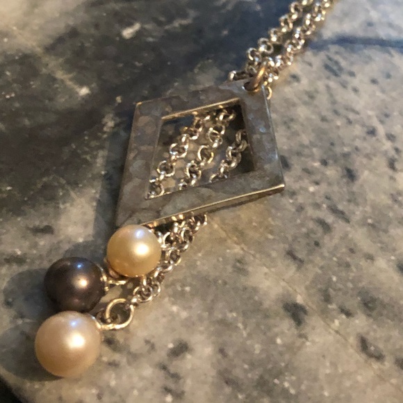 Vantel Pearl Three of Diamonds Necklace Black - Picture 6 of 6